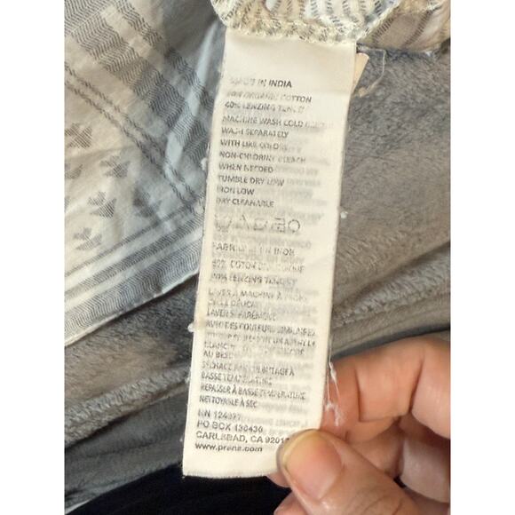 PrAna Elena Organic Cotton Geometric Plaid Aztec Tribal Blouse Top Size Medium - Picture 6 of 10